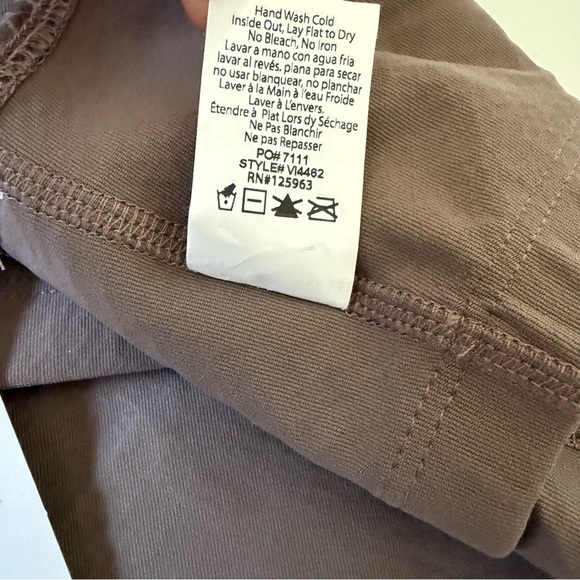 Beyond Yoga Recerback Crop Top Women Size S Athletic Performance Mocha Metallic - Picture 9 of 14